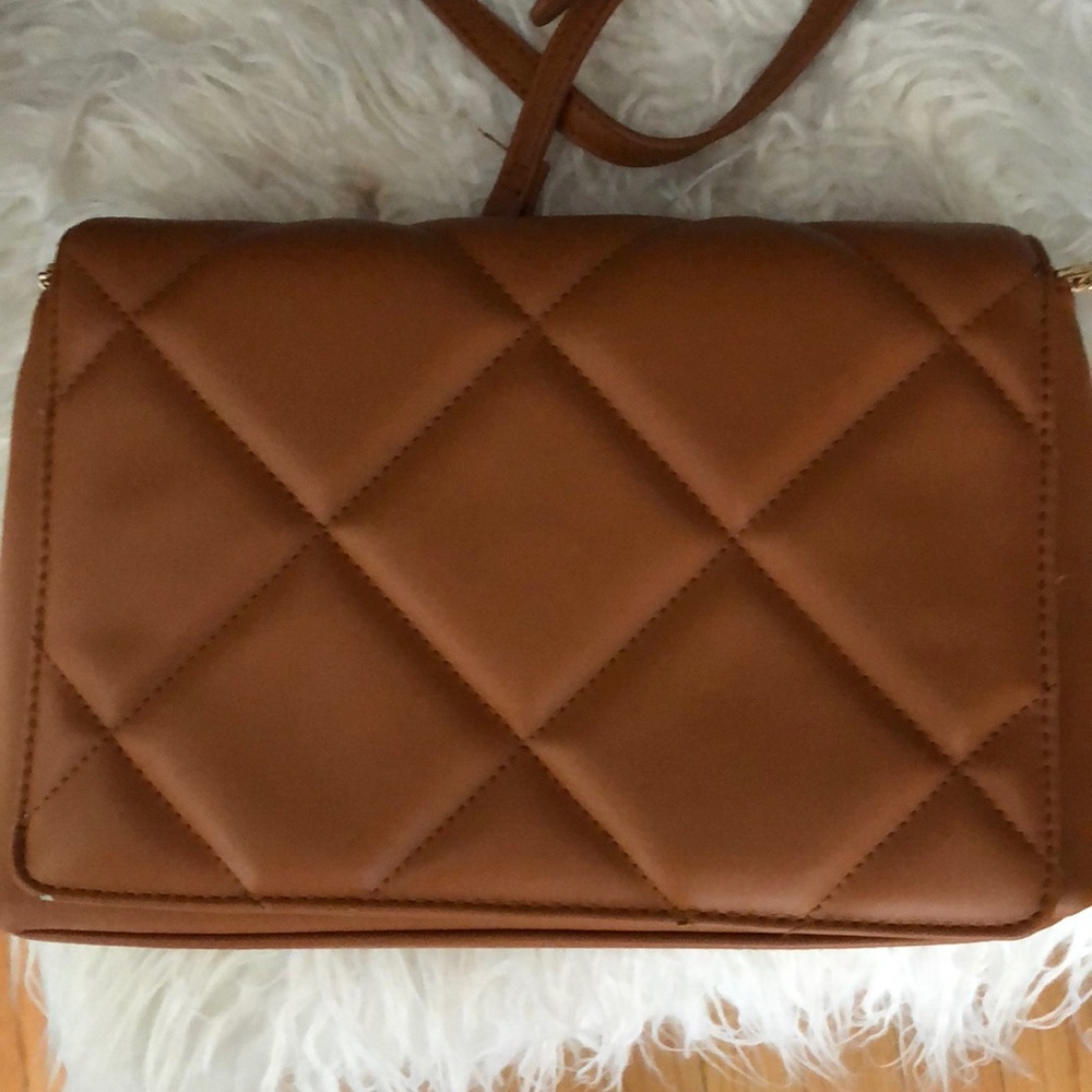 Tan quilted target purse never used